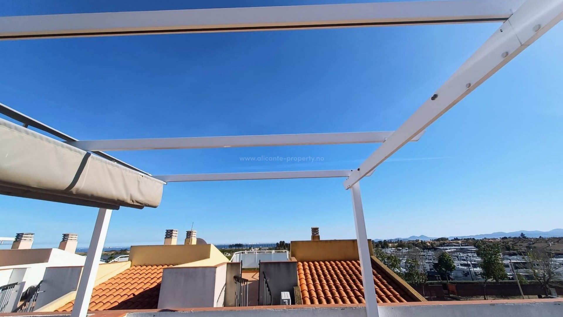 Apartment / flat in Los Alcazares Centro