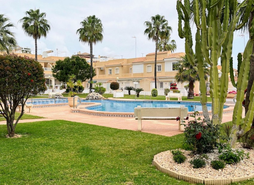 Apartment / flat in Los Alcazares Centro