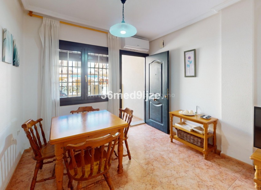 Apartment / flat in Los Alcazares Centro