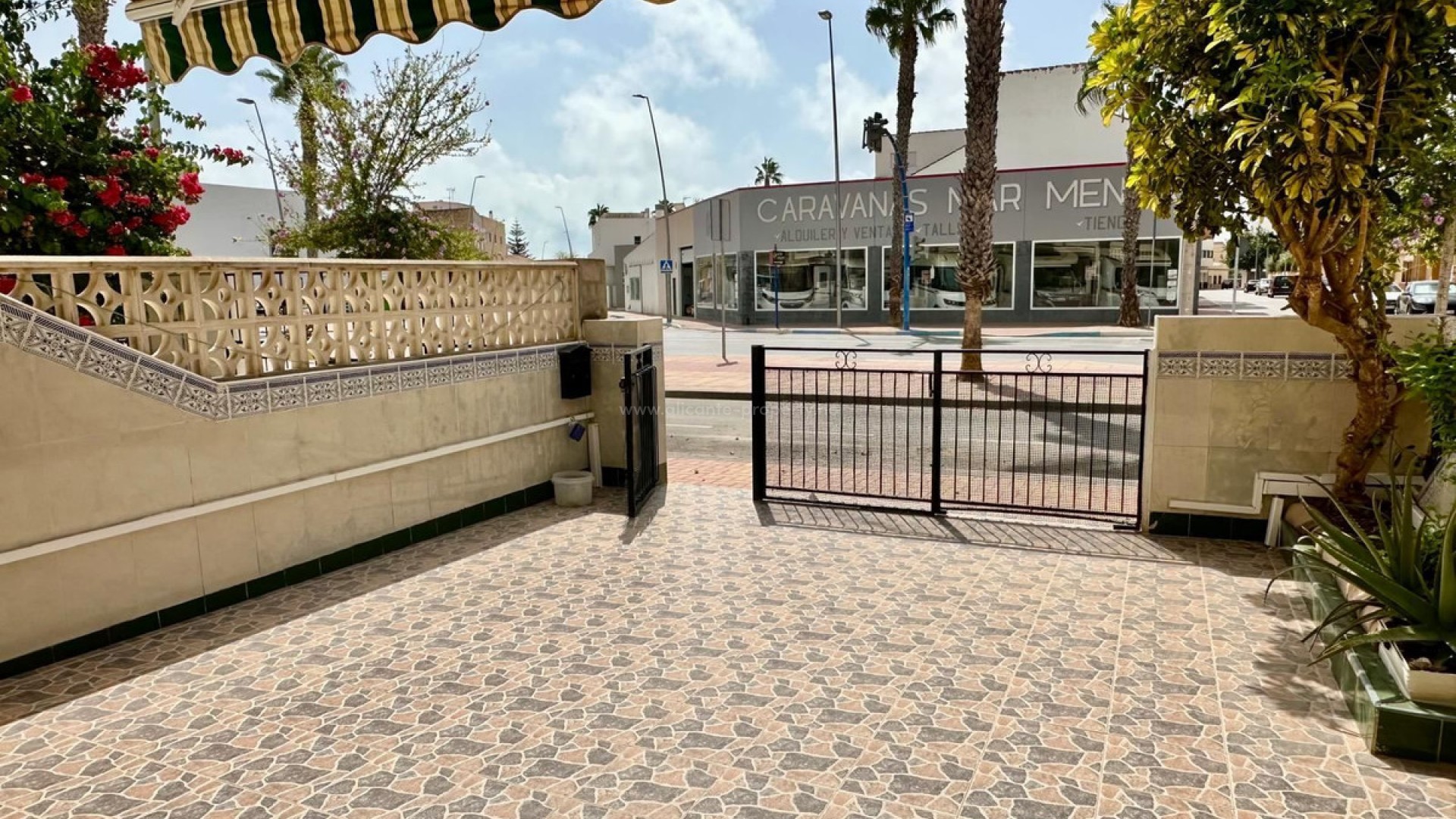 Apartment / flat in Los Alcazares Centro