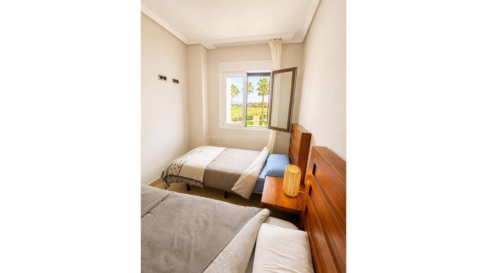 Apartment / flat in Los Alcazares Centro