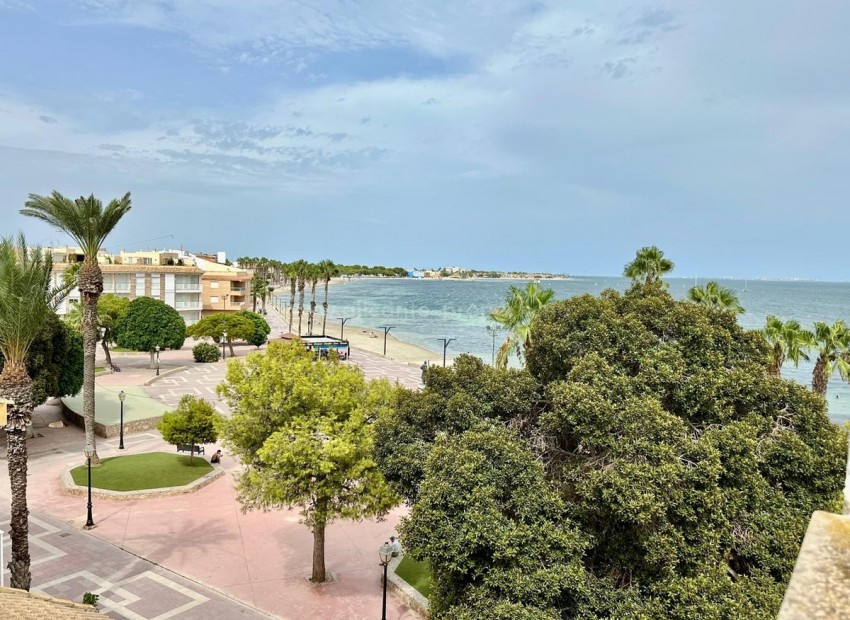 Apartment / flat in Los Alcazares Centro