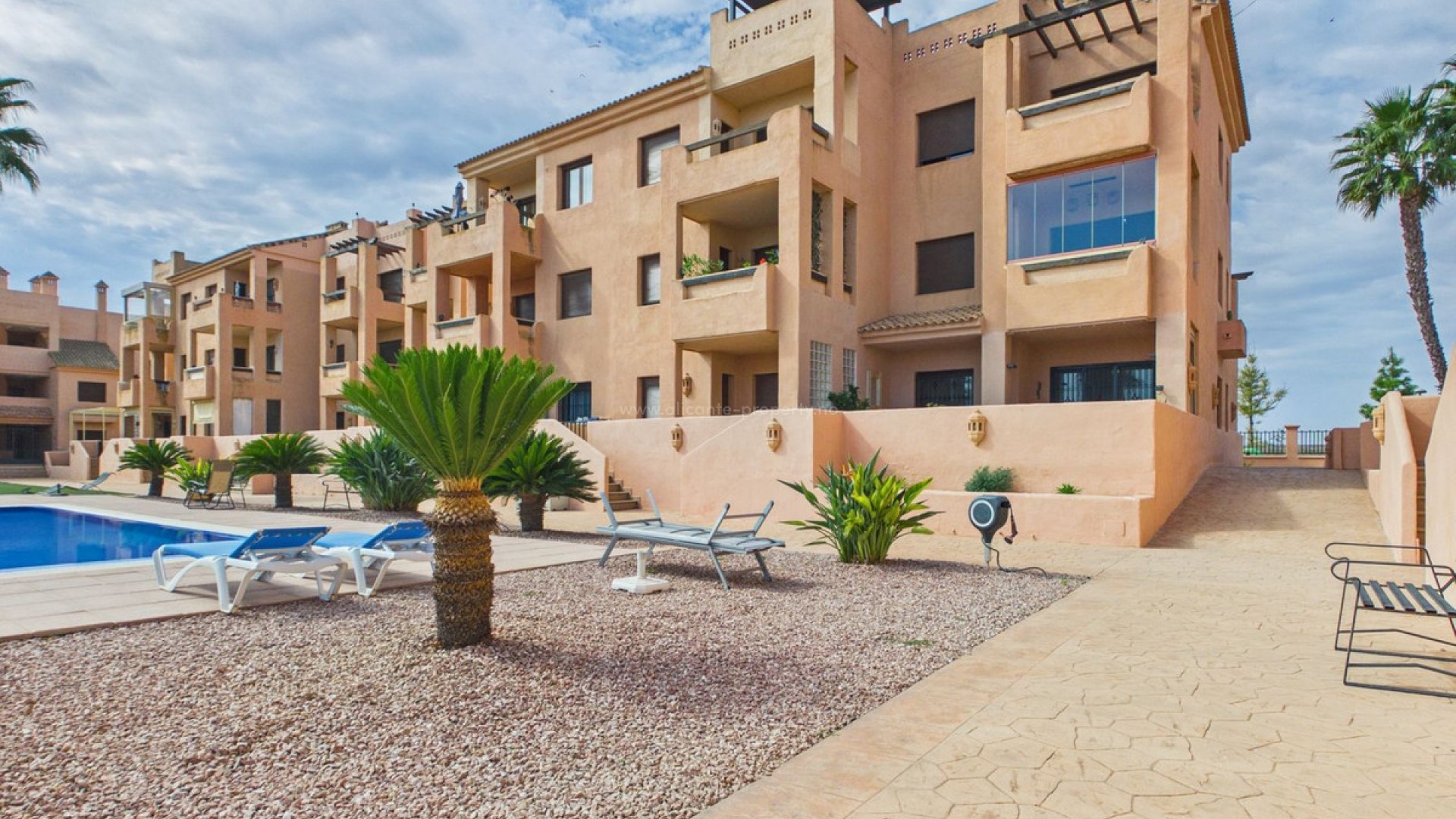 Apartment / flat in Los Alcazares Centro