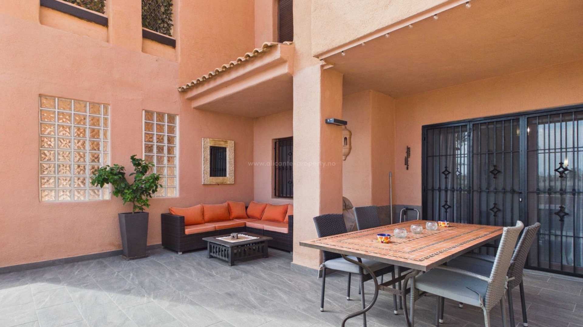 Apartment / flat in Los Alcazares Centro