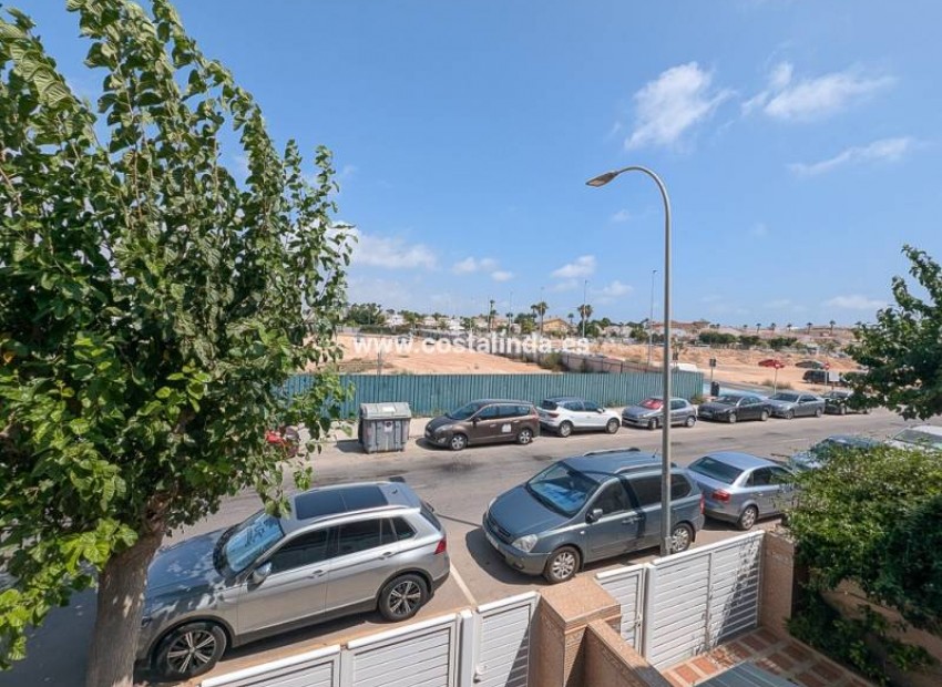 Apartment / flat in Los Alcazares