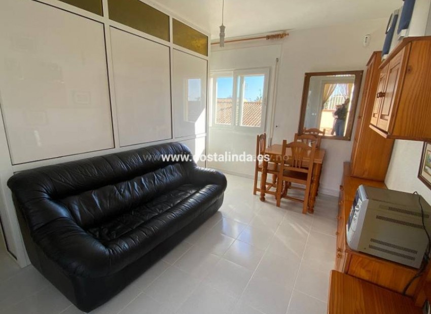 Apartment / flat in Los Alcazares