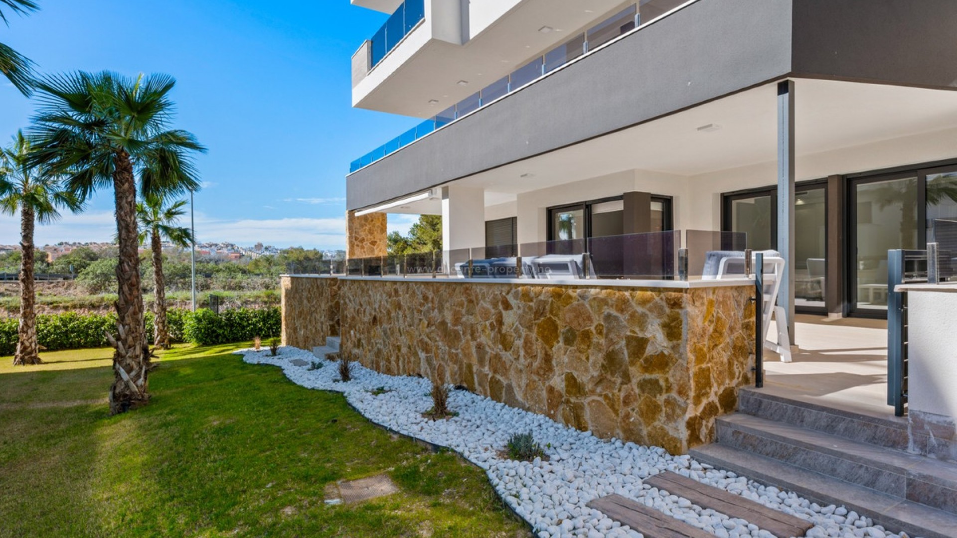 Apartment / flat in Los Altos