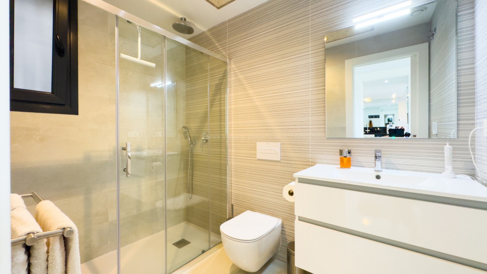 Apartment / flat in Los Altos