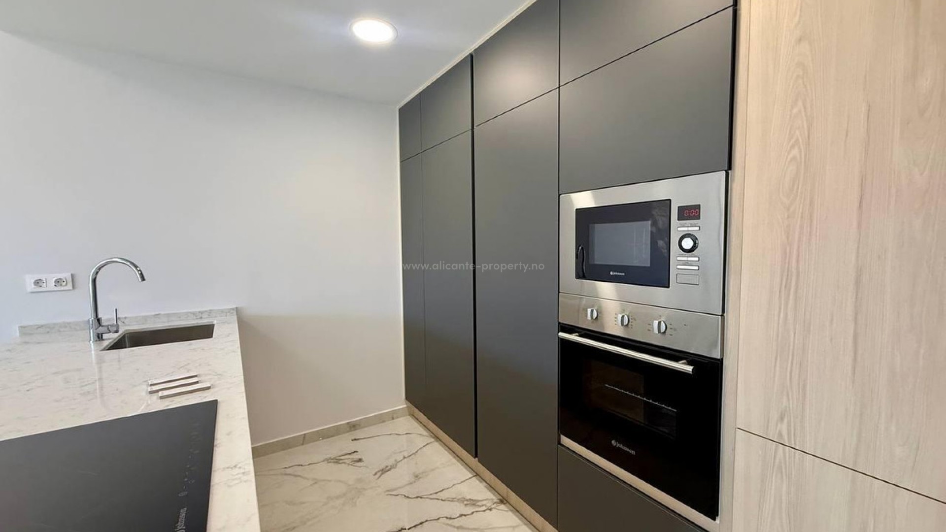 Apartment / flat in Los Altos