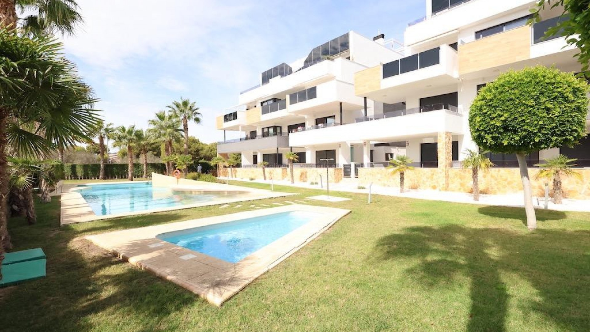 Apartment / flat in Los Altos