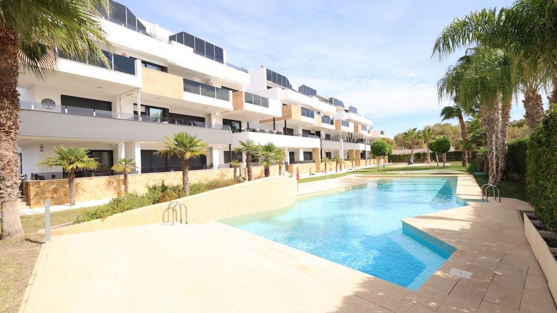 Apartment / flat in Los Altos