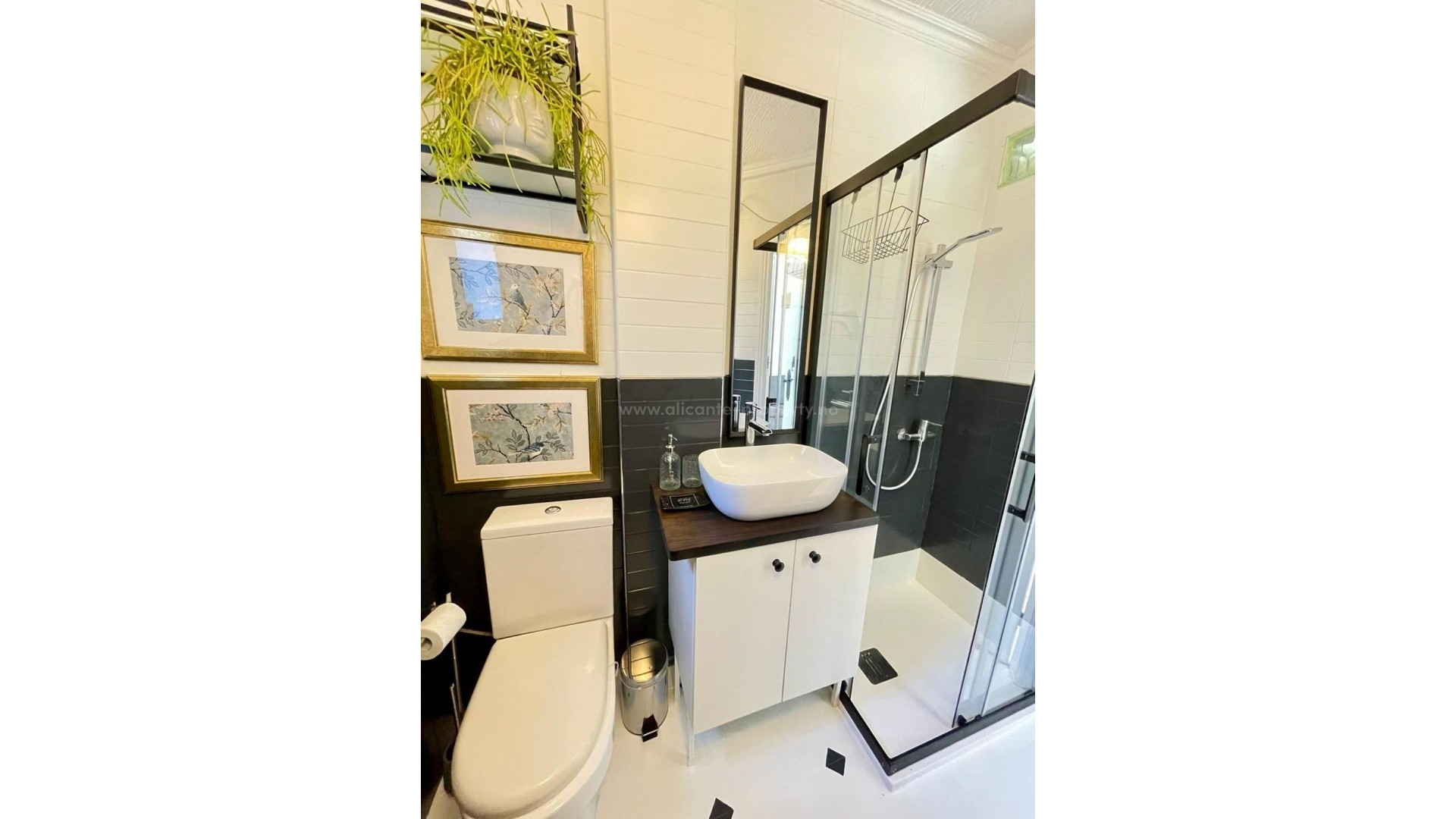 Apartment / flat in Los Altos