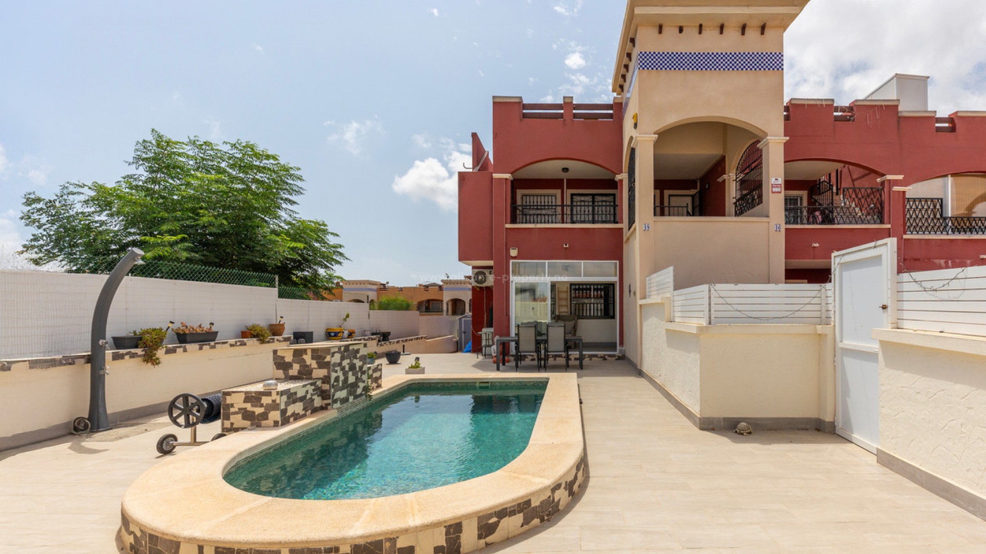 Apartment / flat in Los Altos