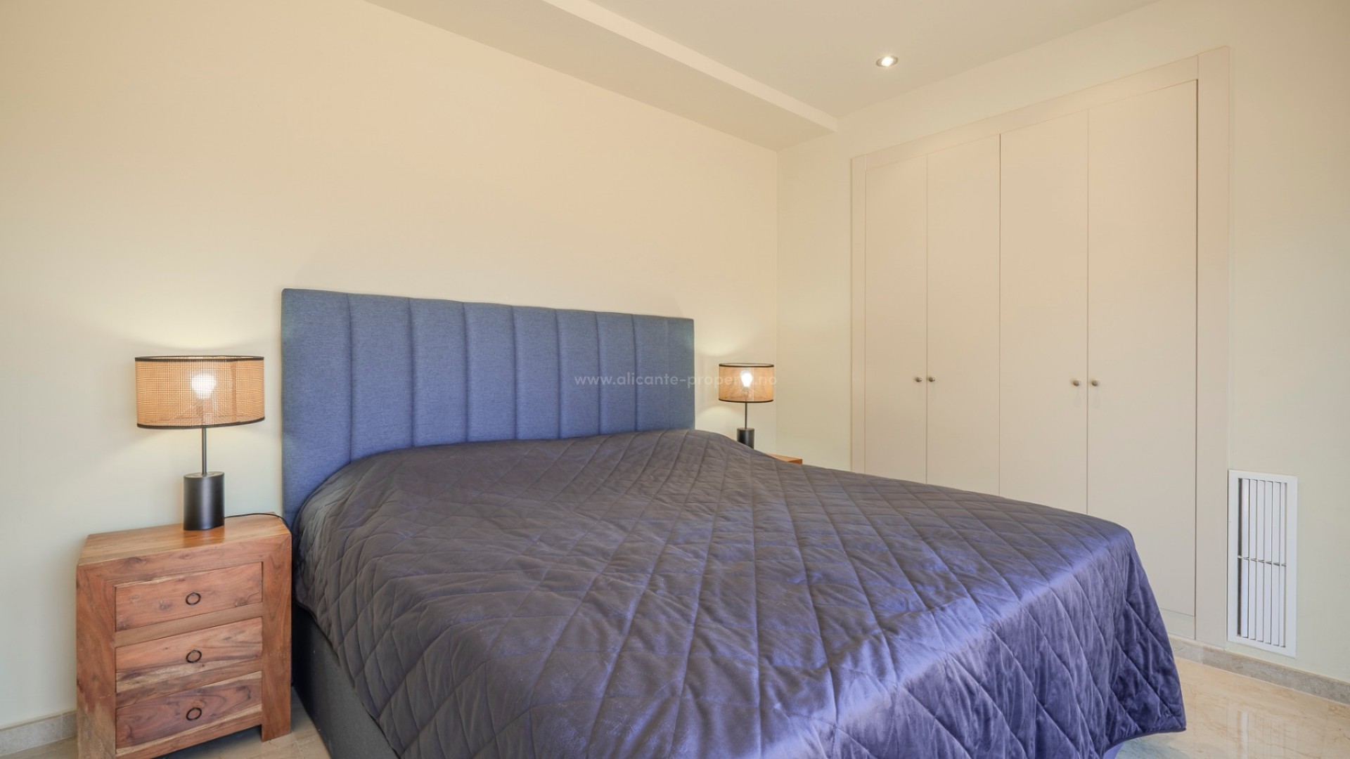 Apartment / flat in Los Montesinos