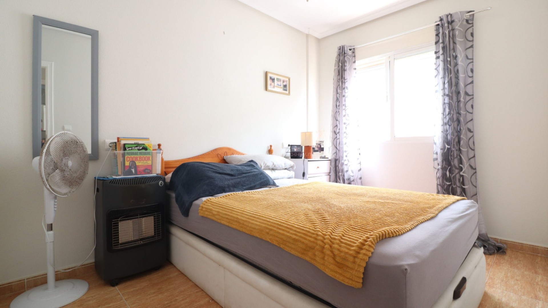 Apartment / flat in Los Palacios