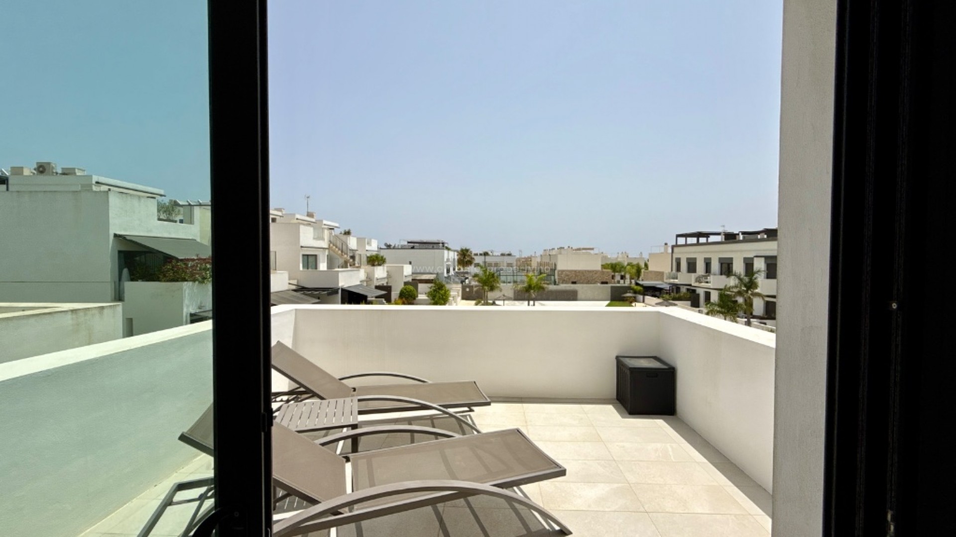 Apartment / flat in Mil Palmeras