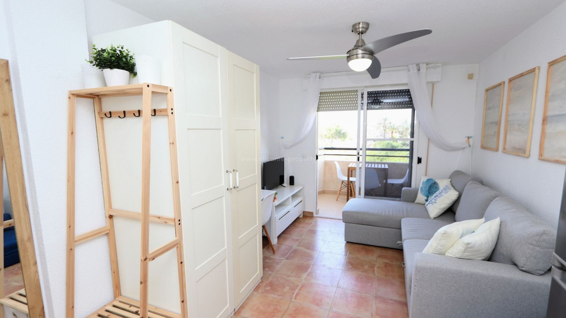 Apartment / flat in Mil Palmeras