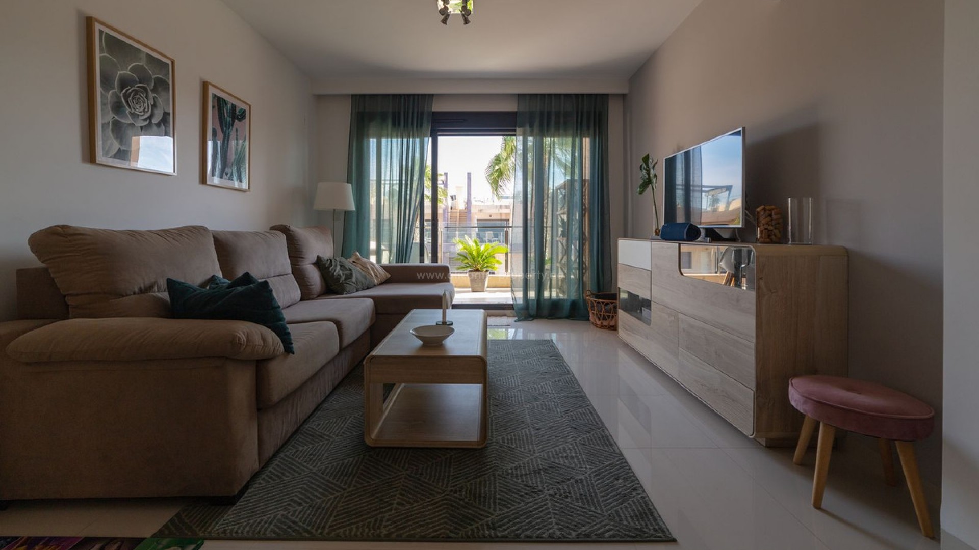 Apartment / flat in Mil Palmeras