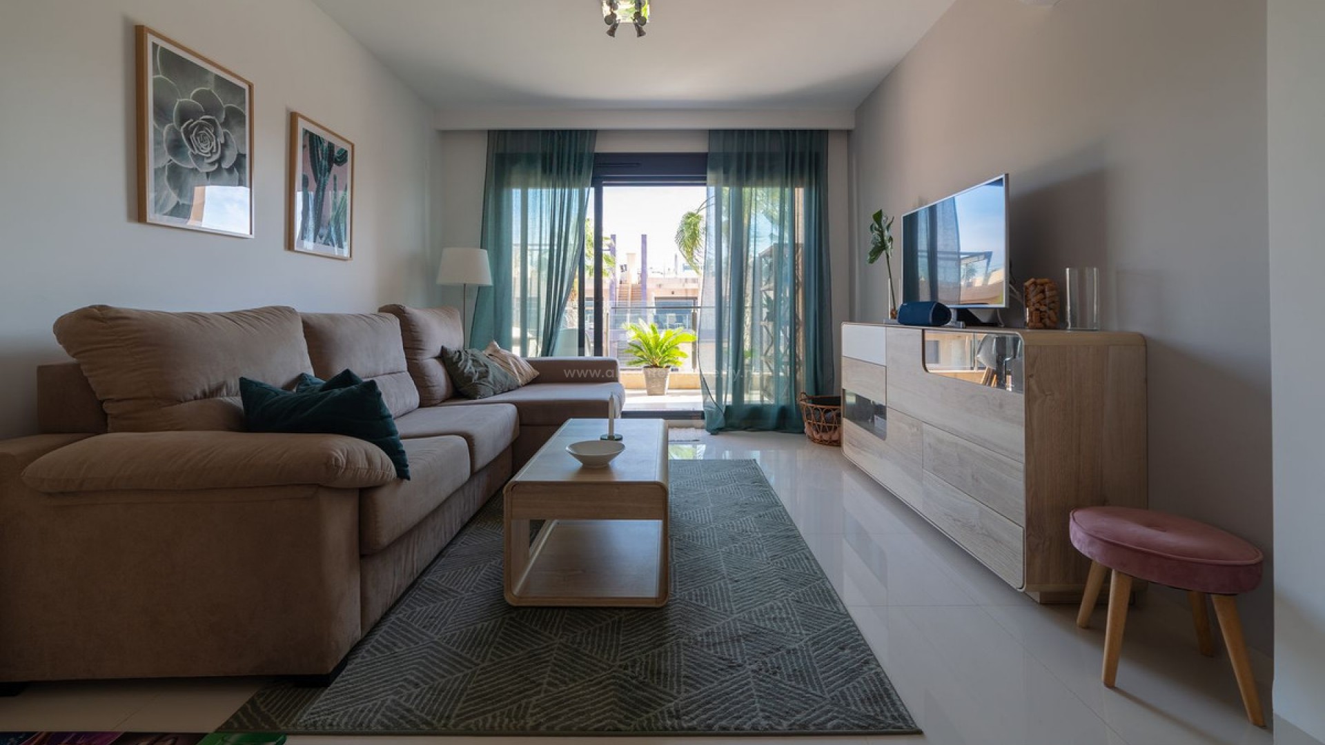 Apartment / flat in Mil Palmeras