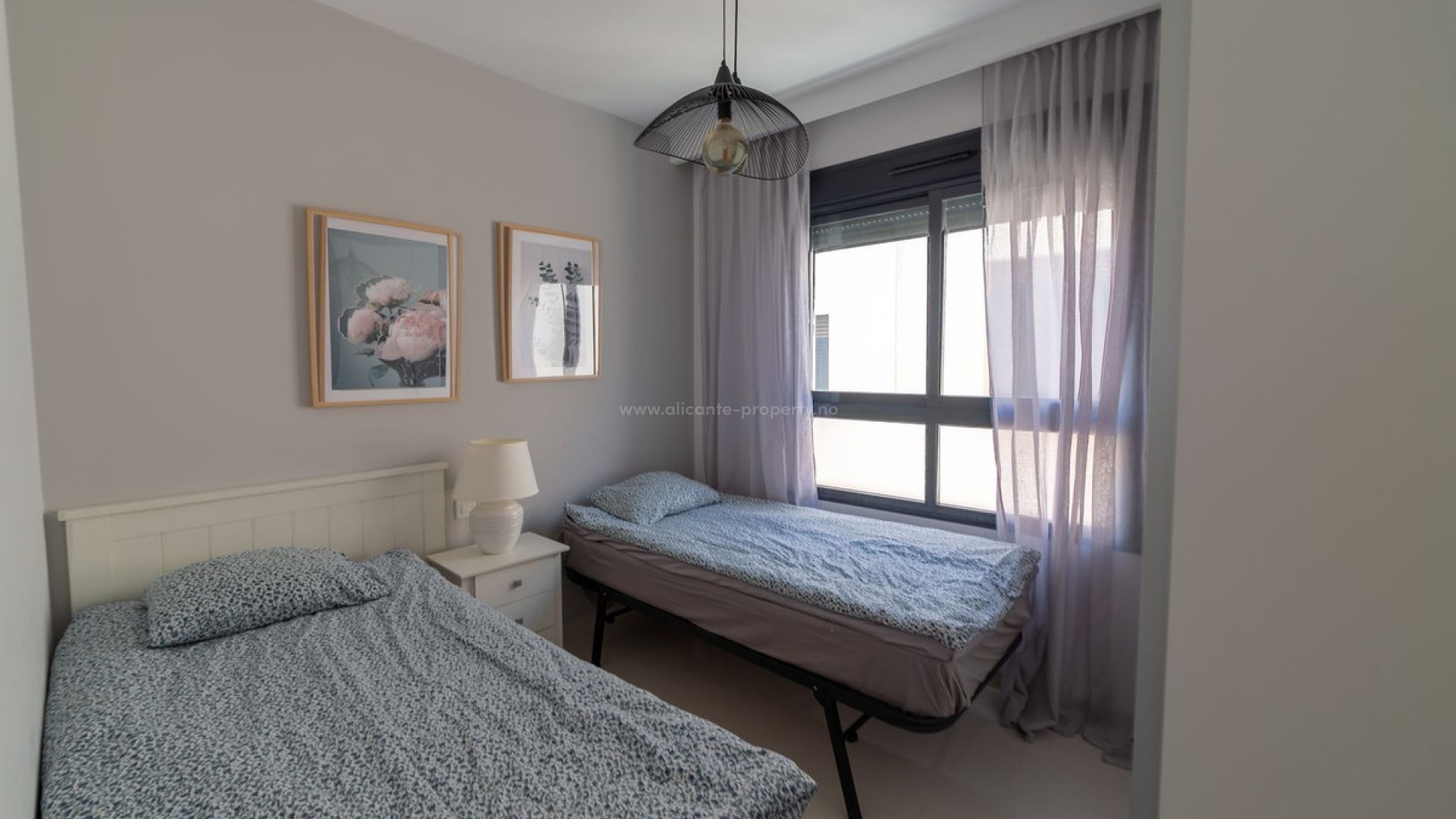 Apartment / flat in Mil Palmeras