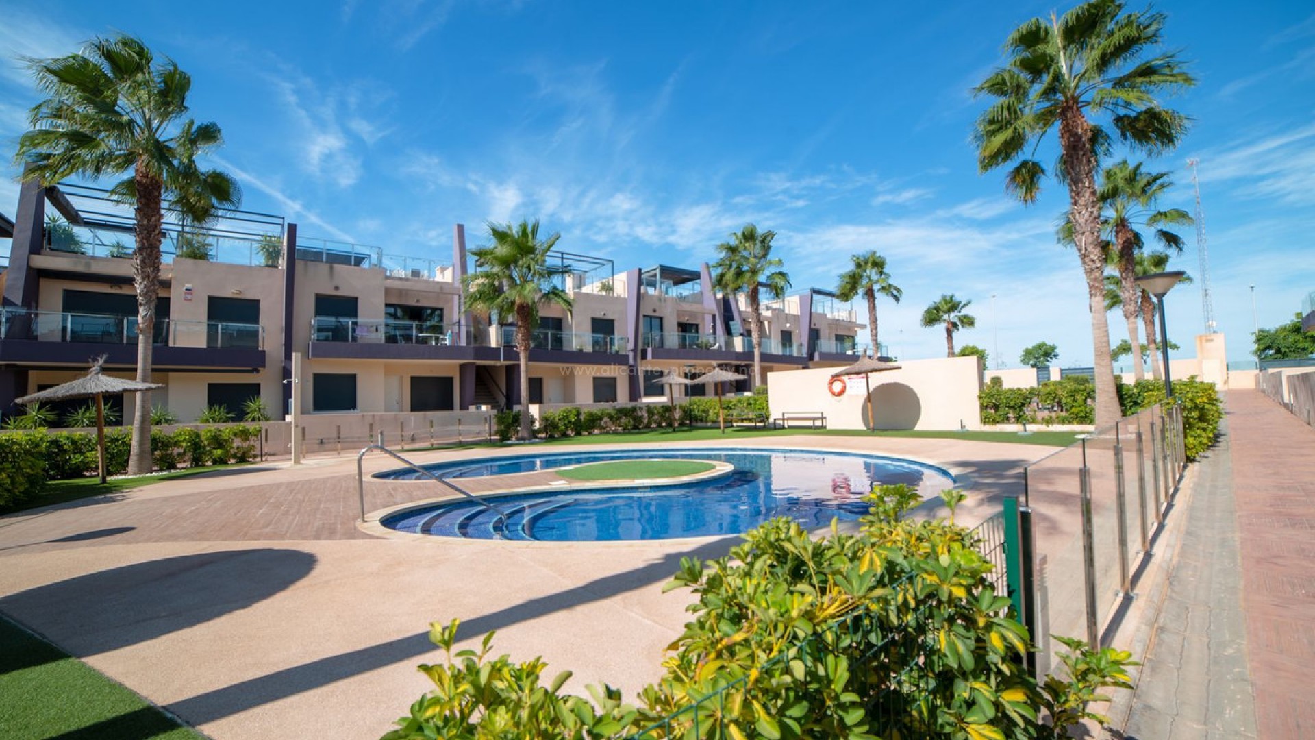 Apartment / flat in Mil Palmeras