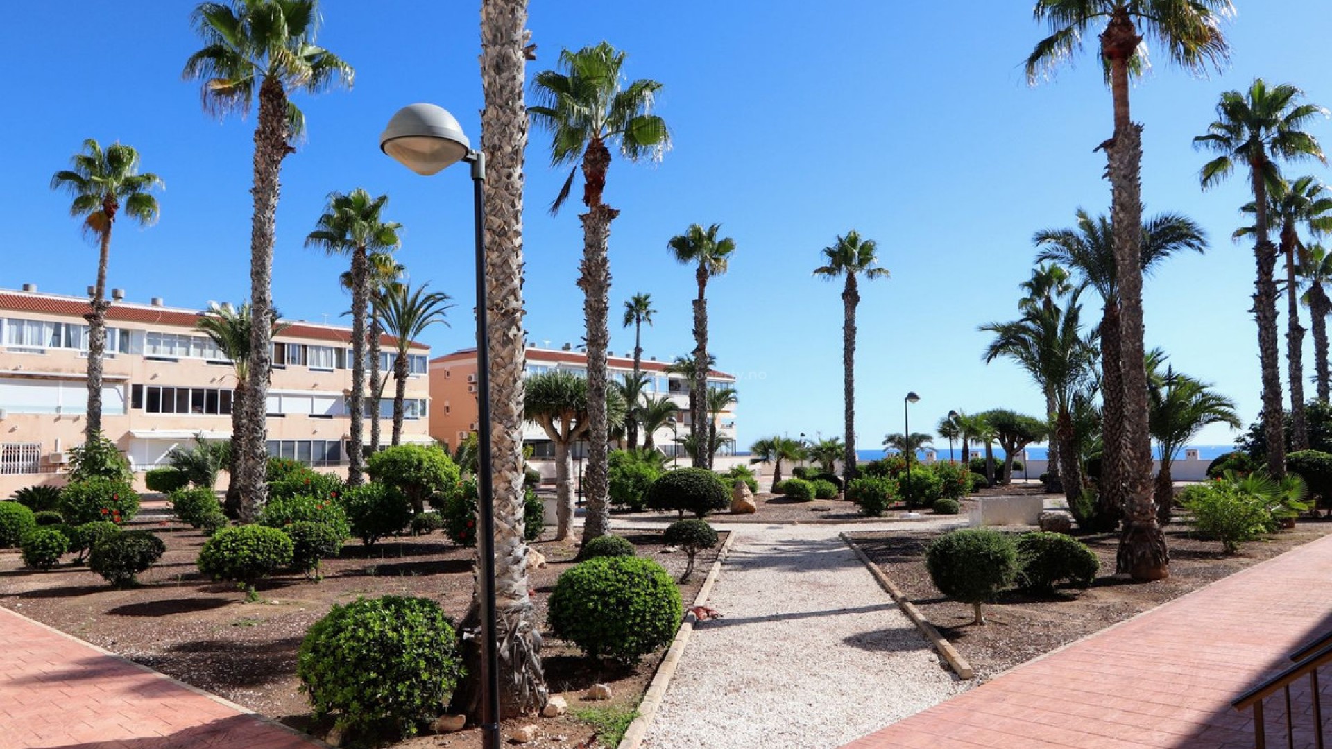 Apartment / flat in Mil Palmeras
