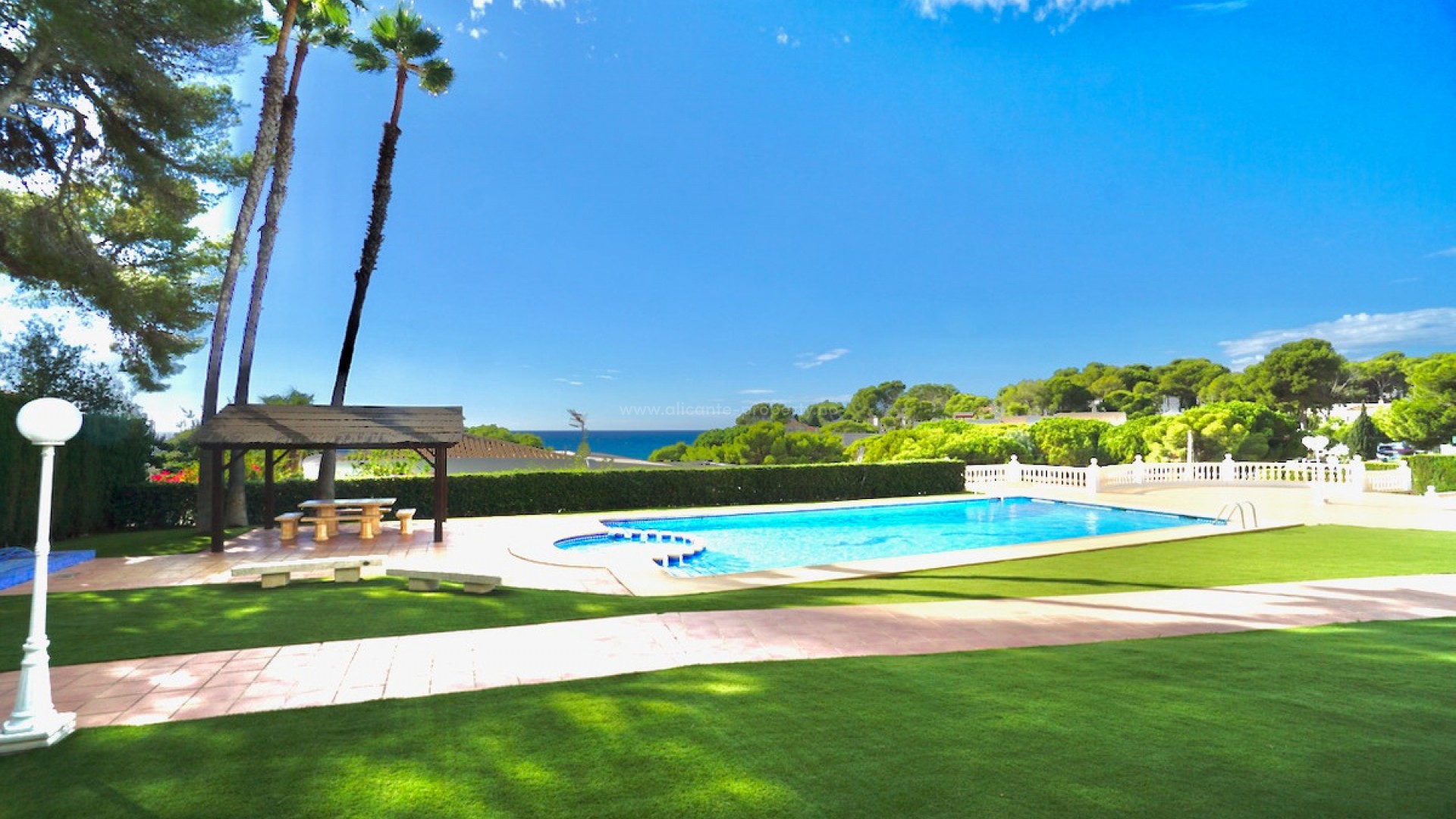 Apartment / flat in Moraira