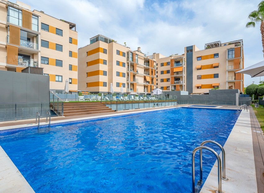 Apartment / flat in Muchavista