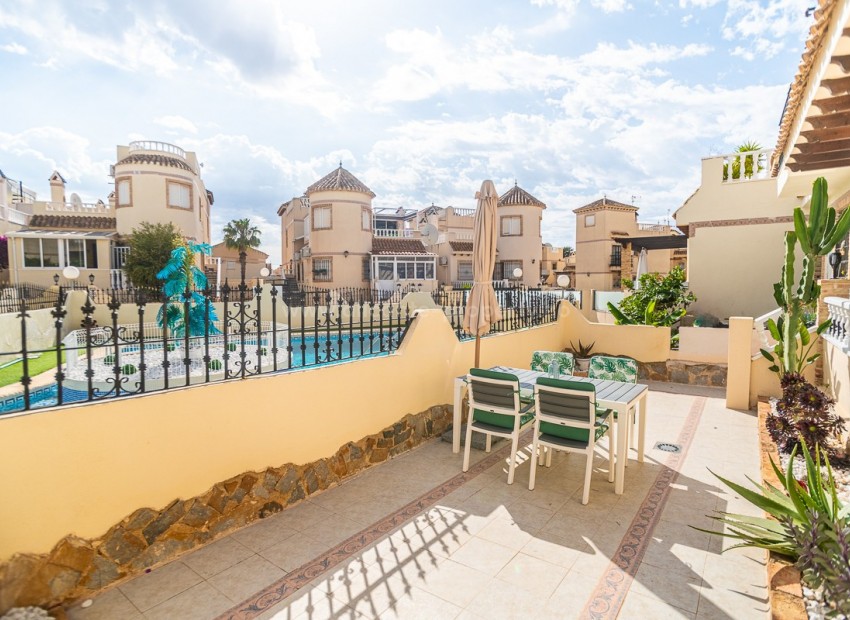 Apartment / flat in Orihuela Costa