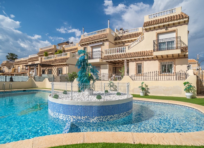 Apartment / flat in Orihuela Costa