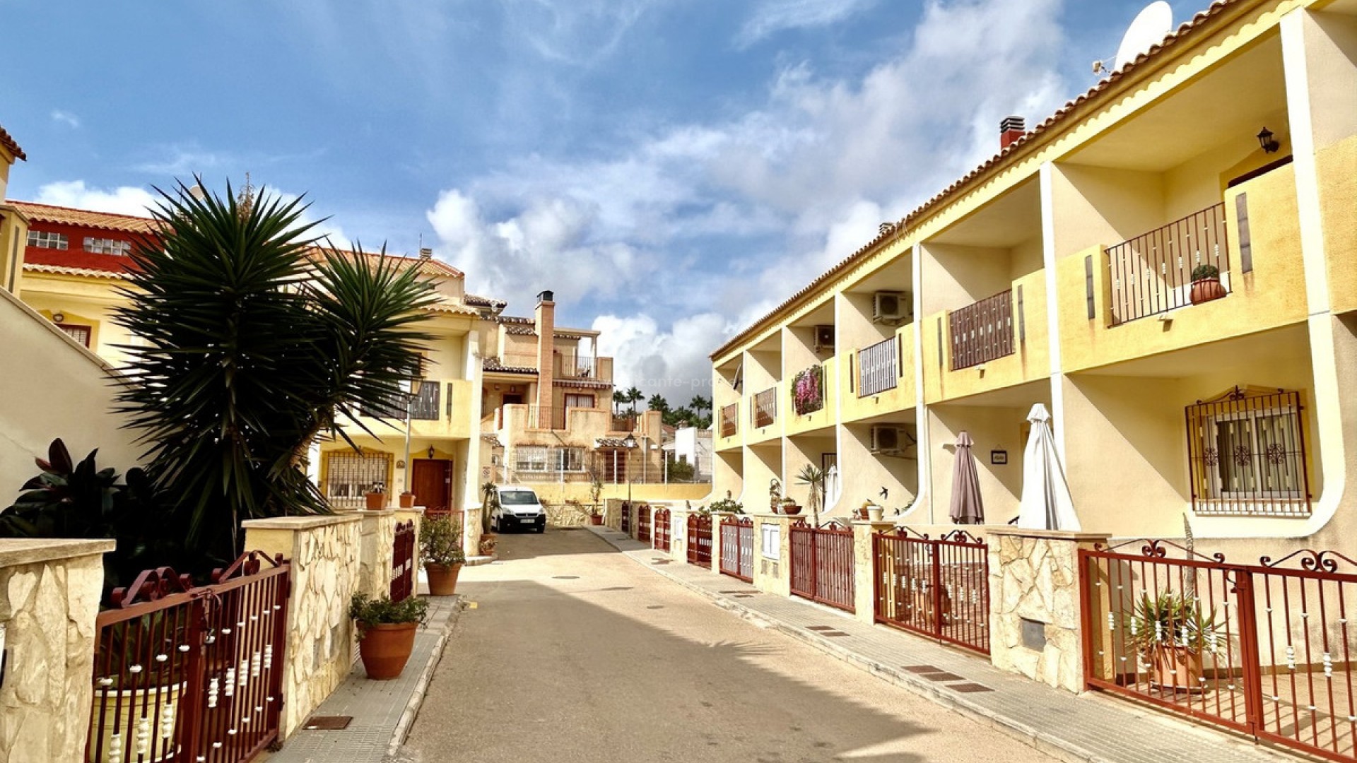 Apartment / flat in Orihuela Costa