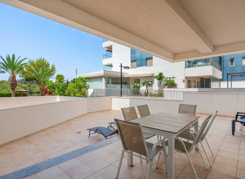 Apartment / flat in Orihuela Costa