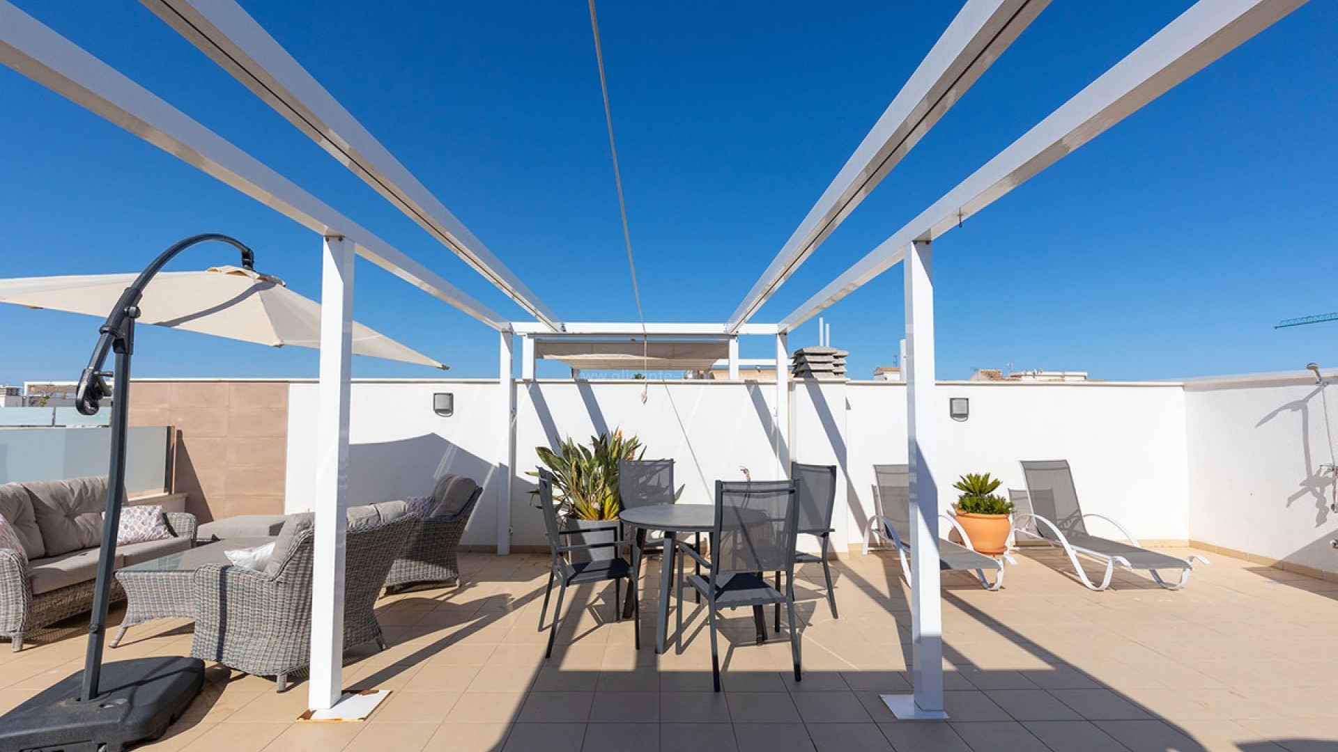 Apartment / flat in Pilar de la Horadada Centro