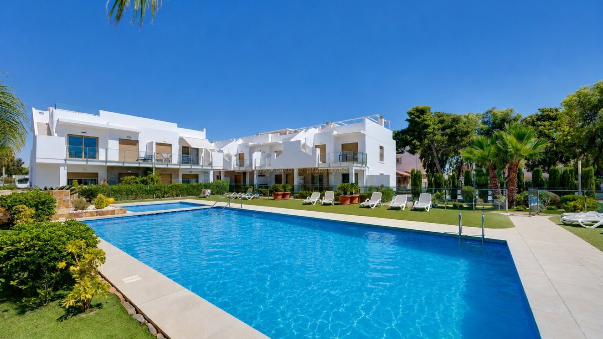 Apartment / flat in Pilar de la Horadada Centro