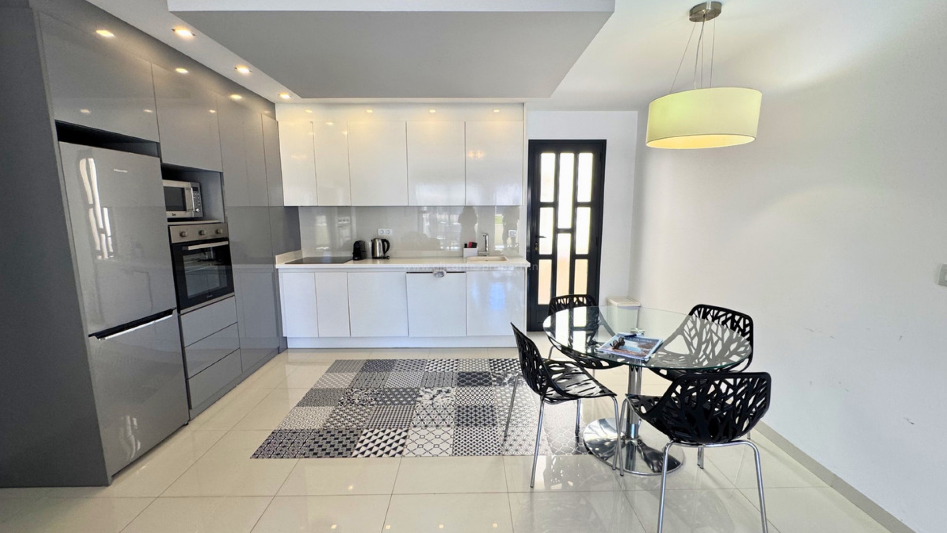 Apartment / flat in Pilar de la Horadada Centro