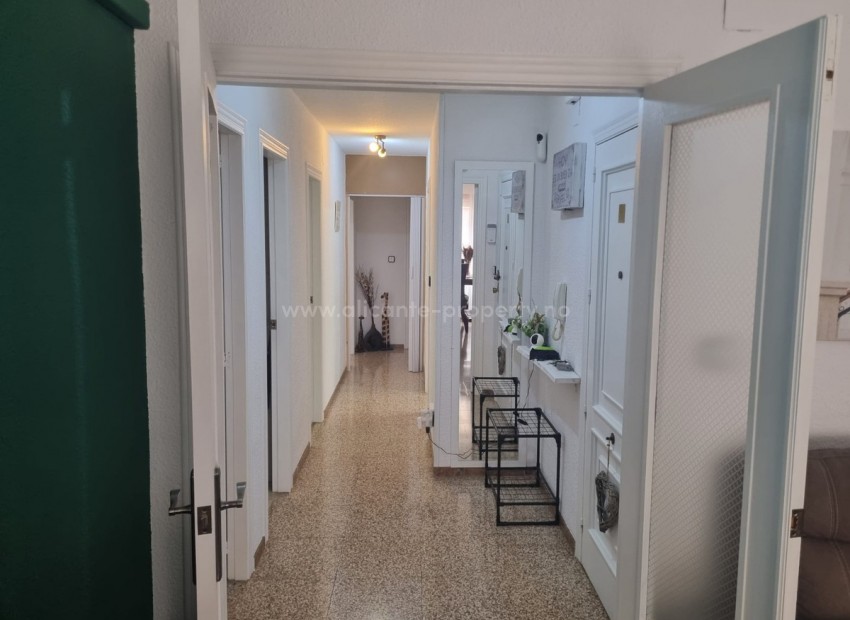 Apartment / flat in Pinoso Centro