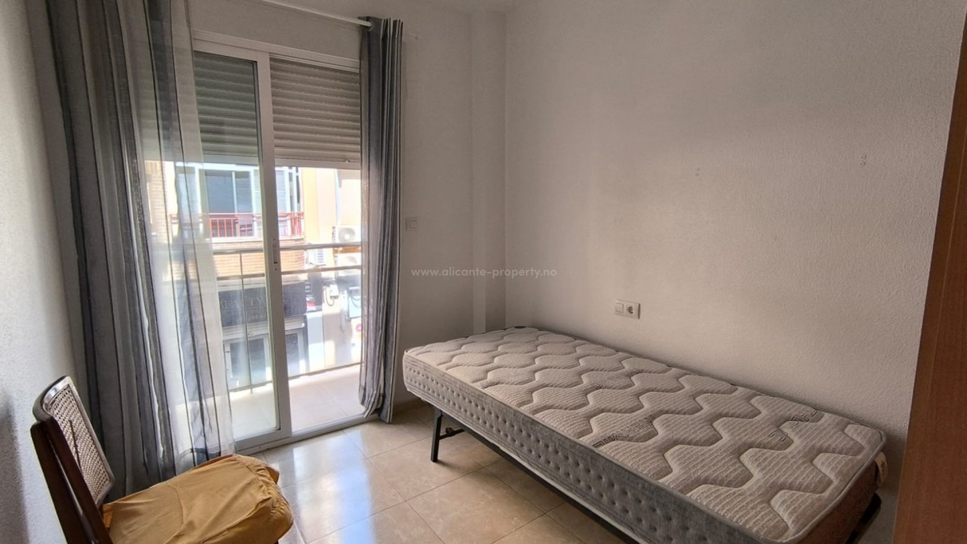 Apartment / flat in Pinoso Centro