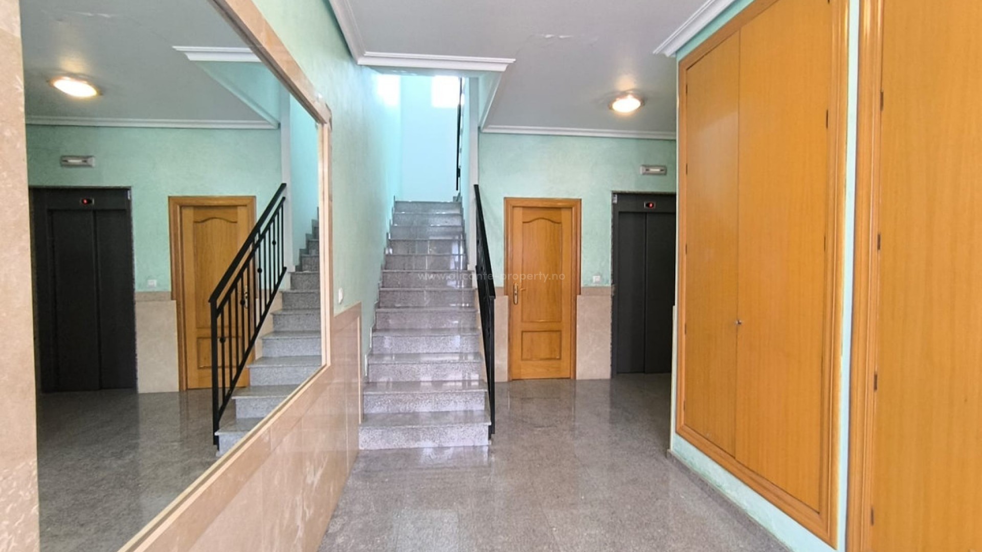 Apartment / flat in Pinoso Centro