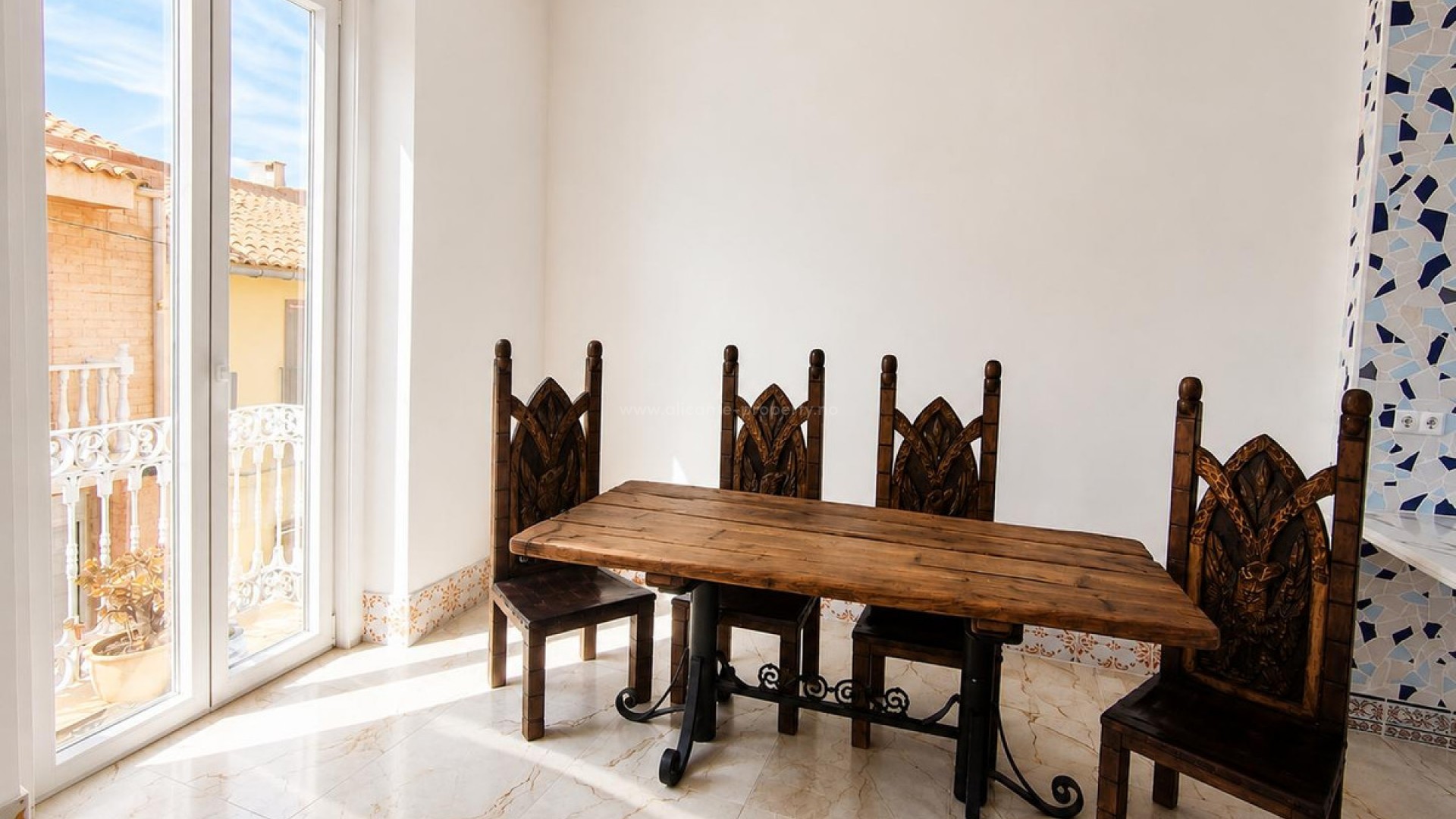 Apartment / flat in Pinoso Centro