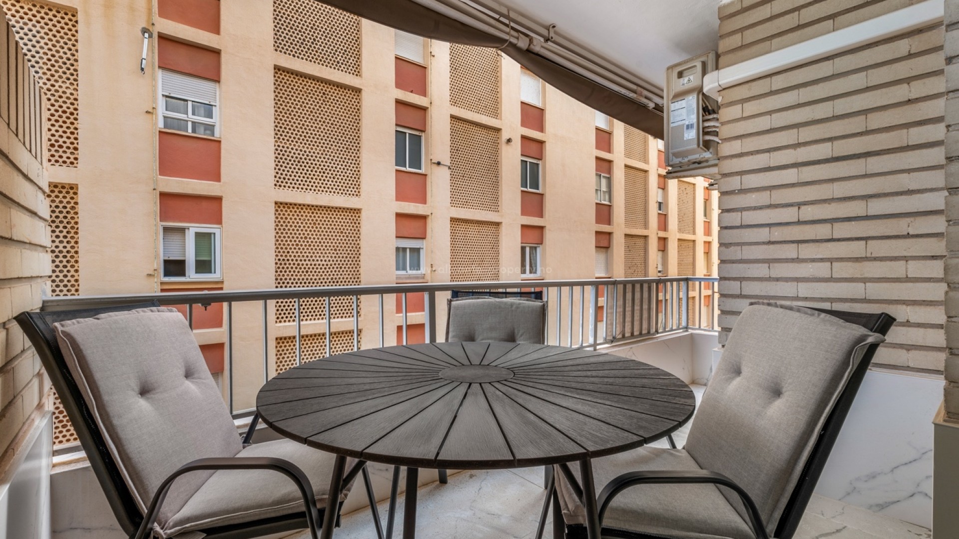 Apartment / flat in Playa de El Cura