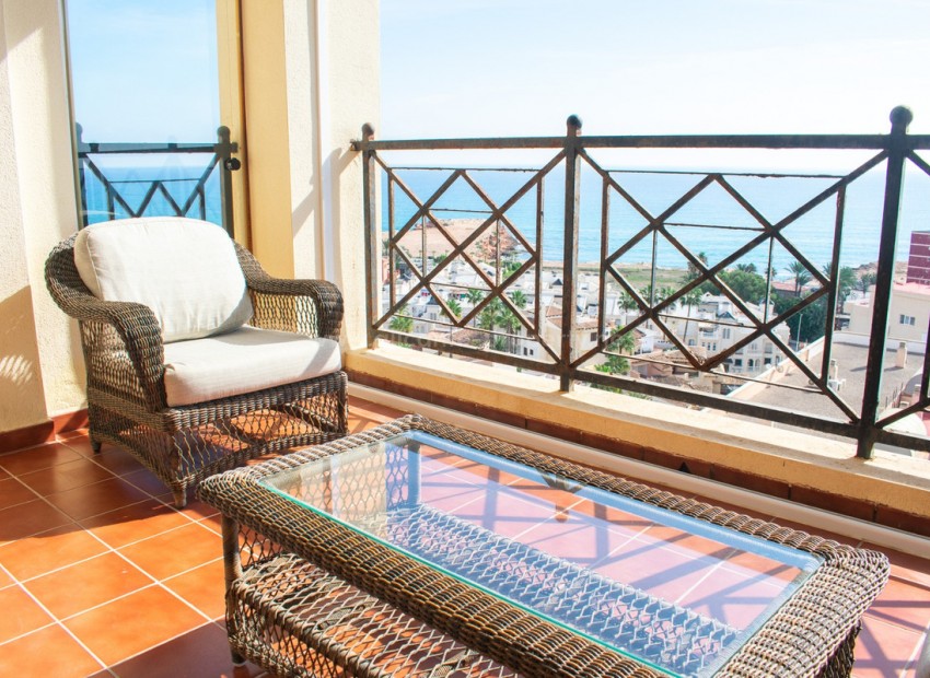 Apartment / flat in Playa de los Locos