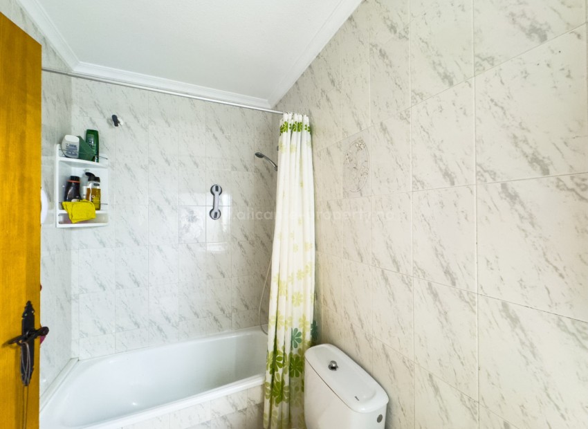 Apartment / flat in Playa de los Locos