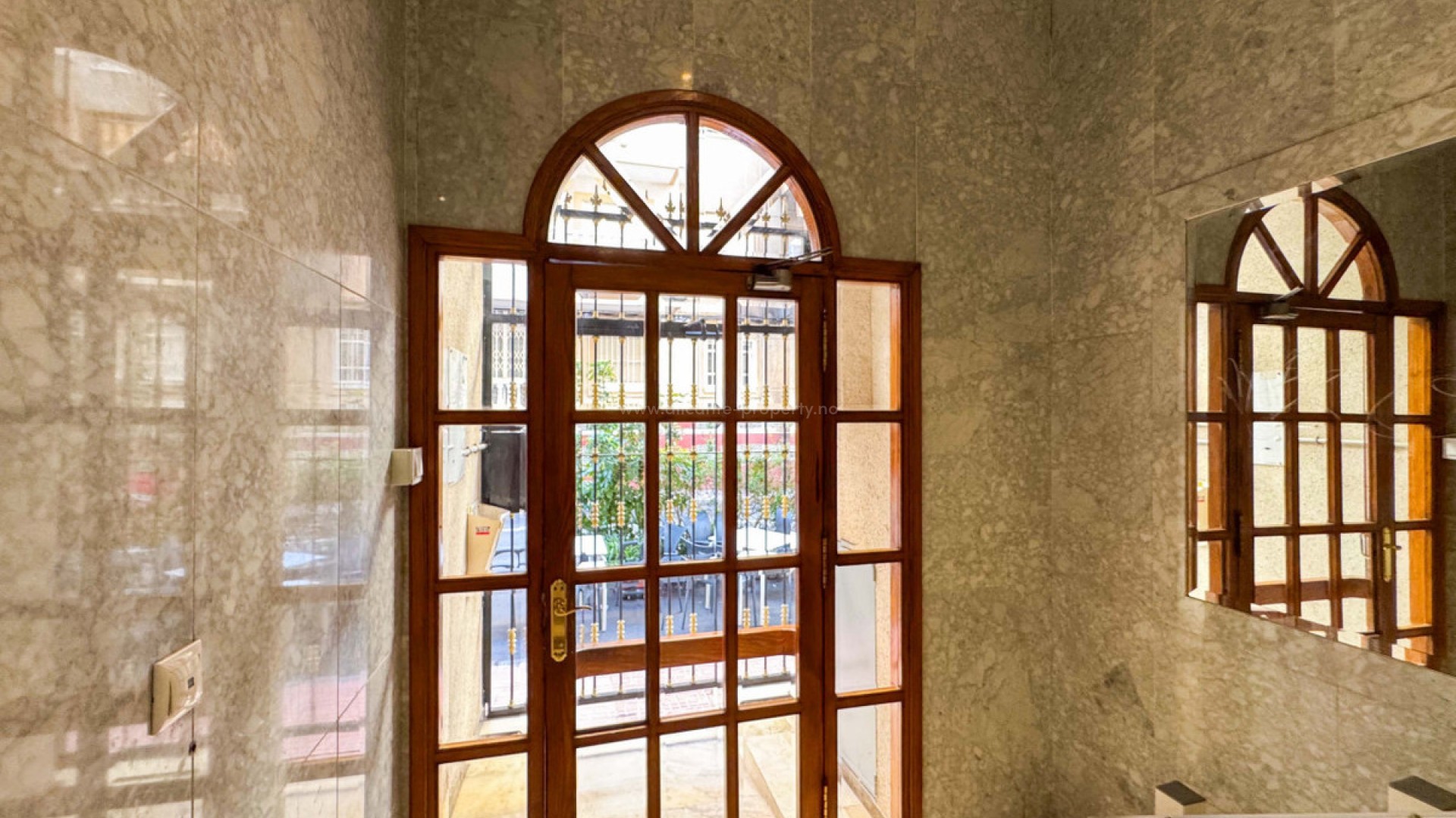 Apartment / flat in Playa de los Locos
