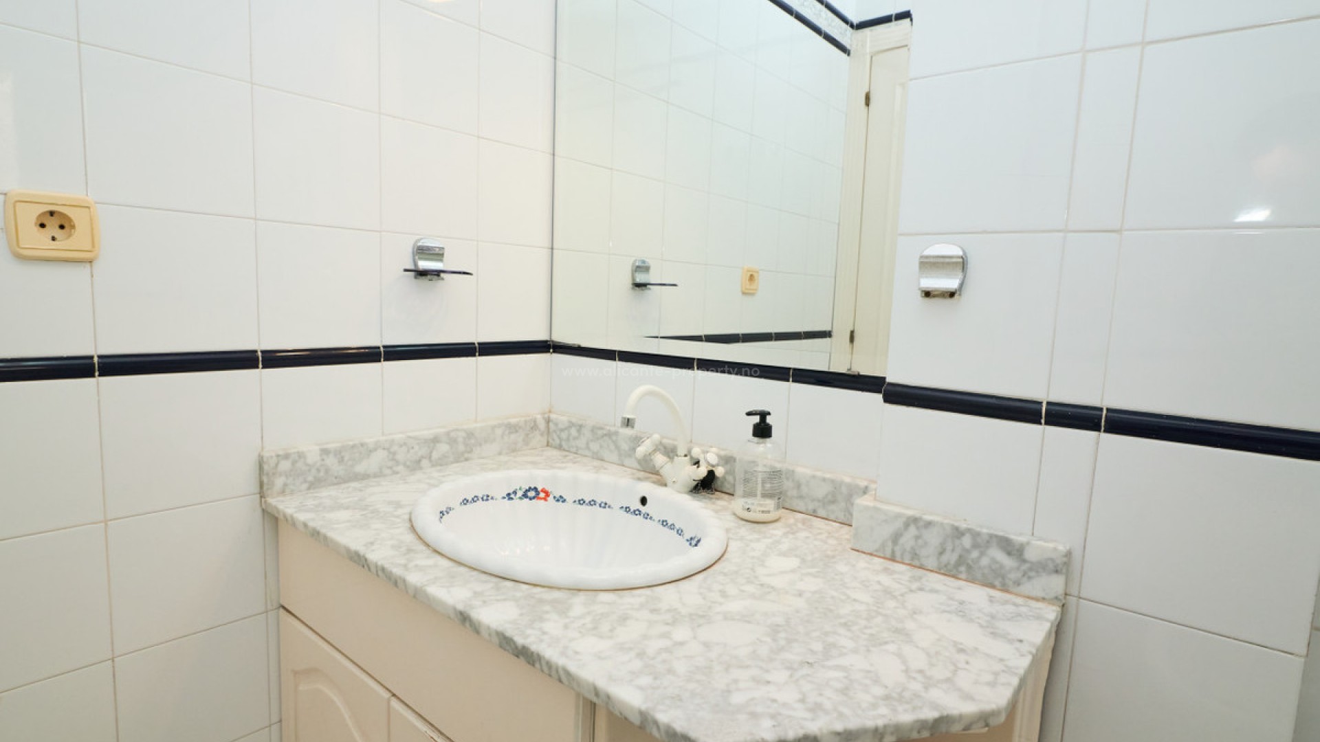Apartment / flat in Playa de los Locos