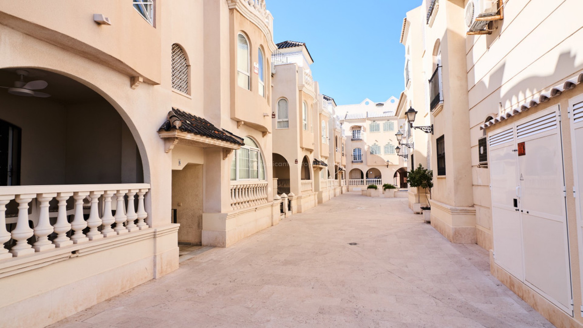 Apartment / flat in Playa de los Locos