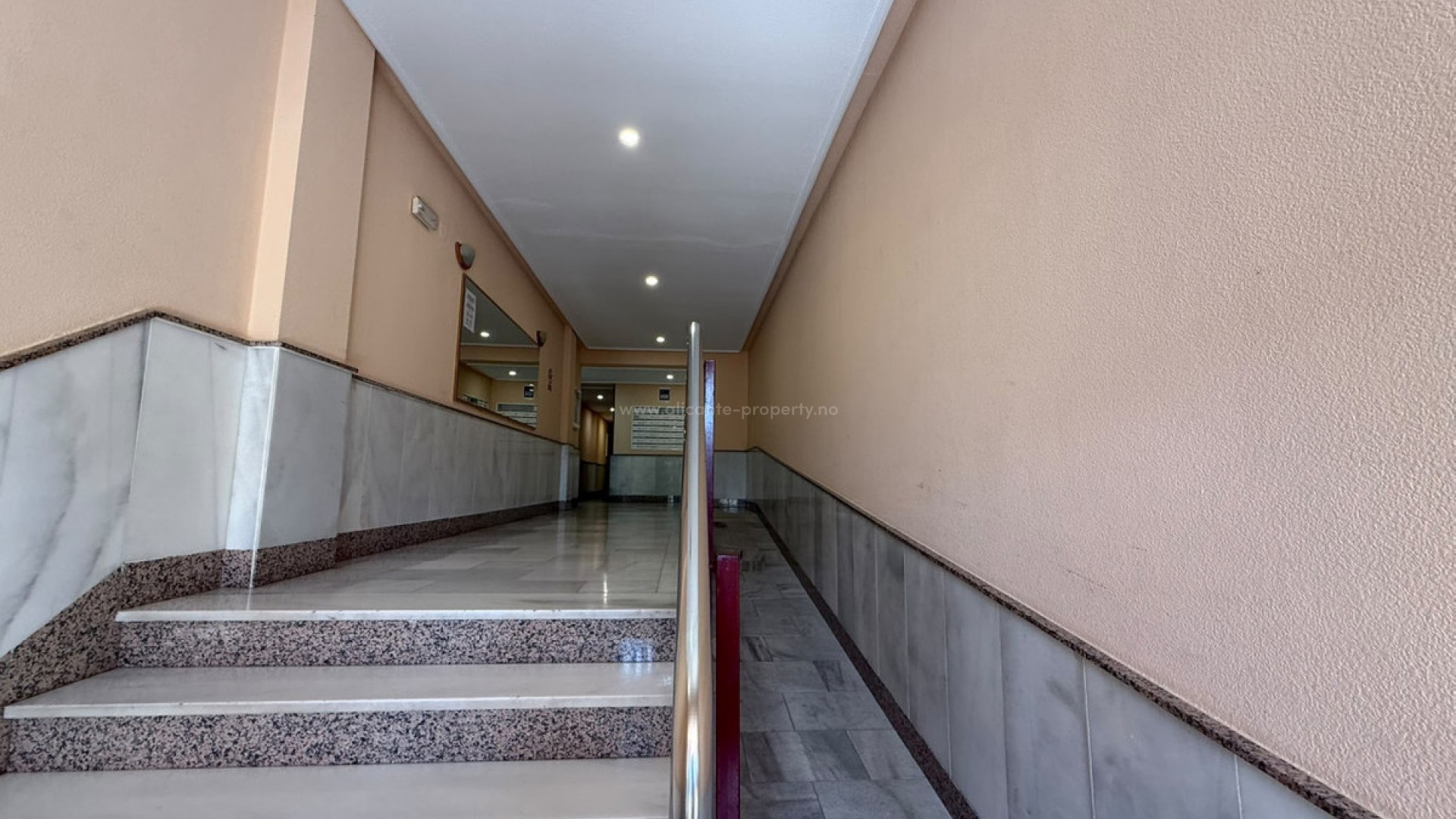 Apartment / flat in Playa de los Locos