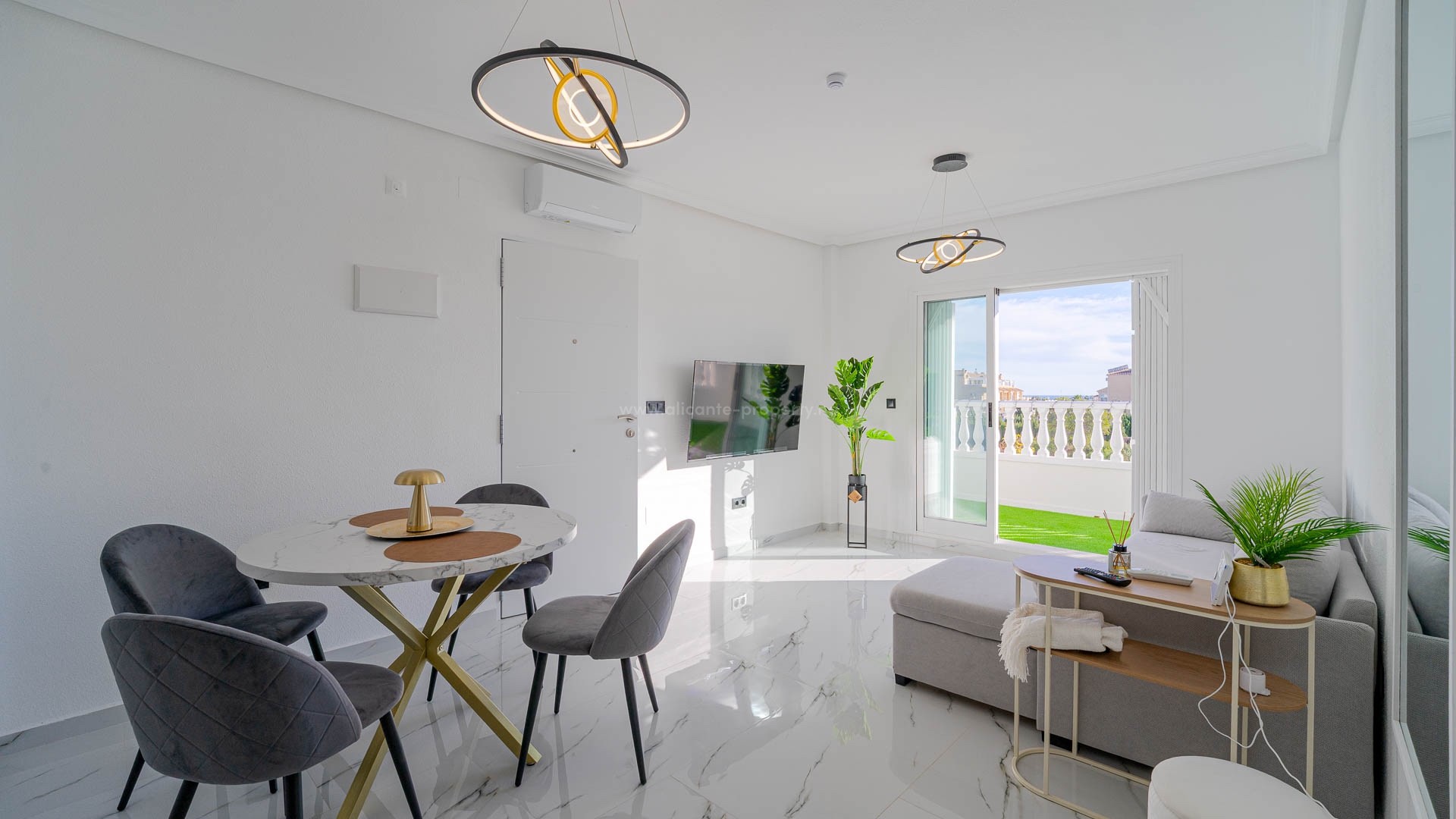 Apartment / flat in Playa Flamenca