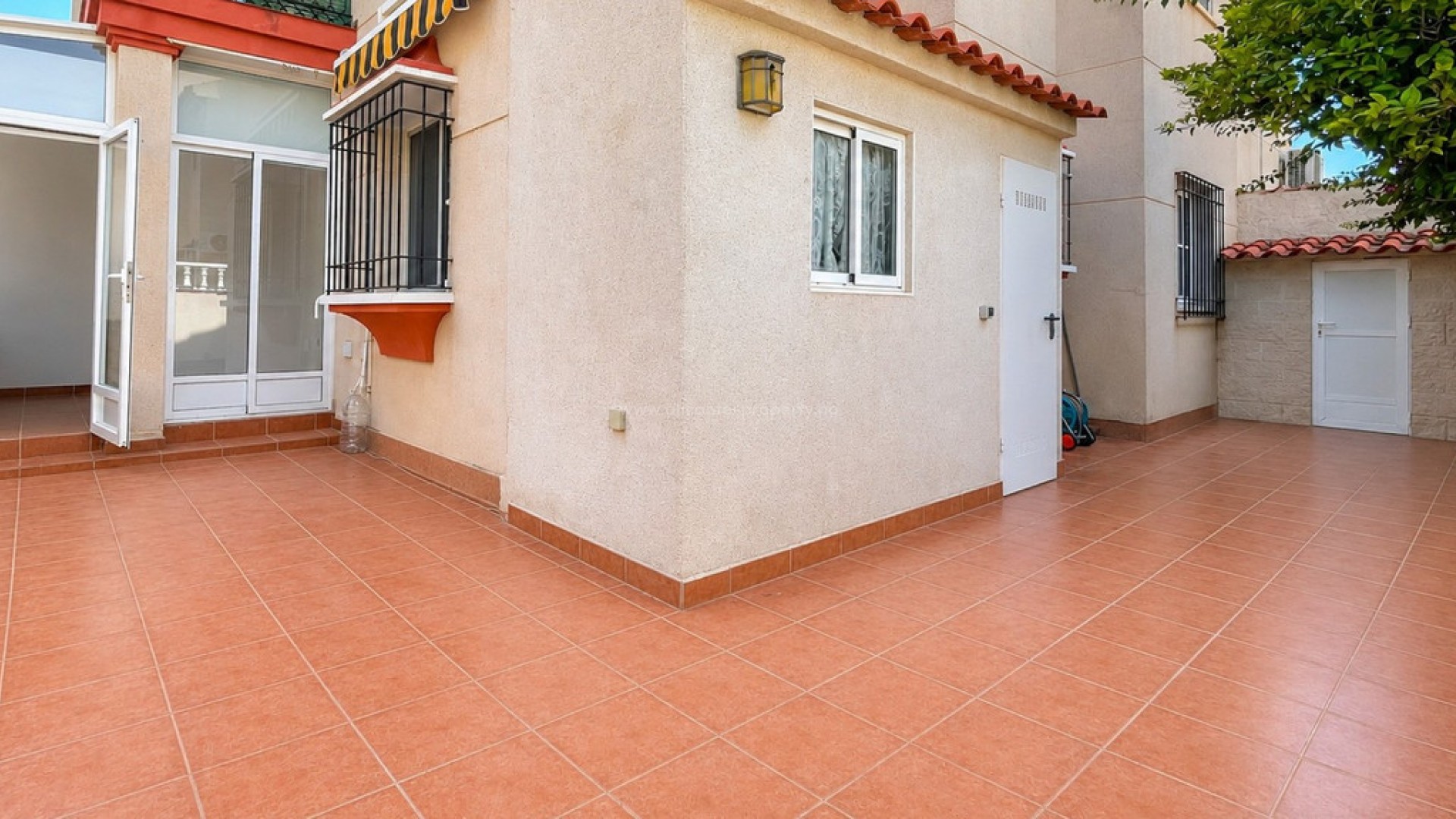 Apartment / flat in Playa Flamenca