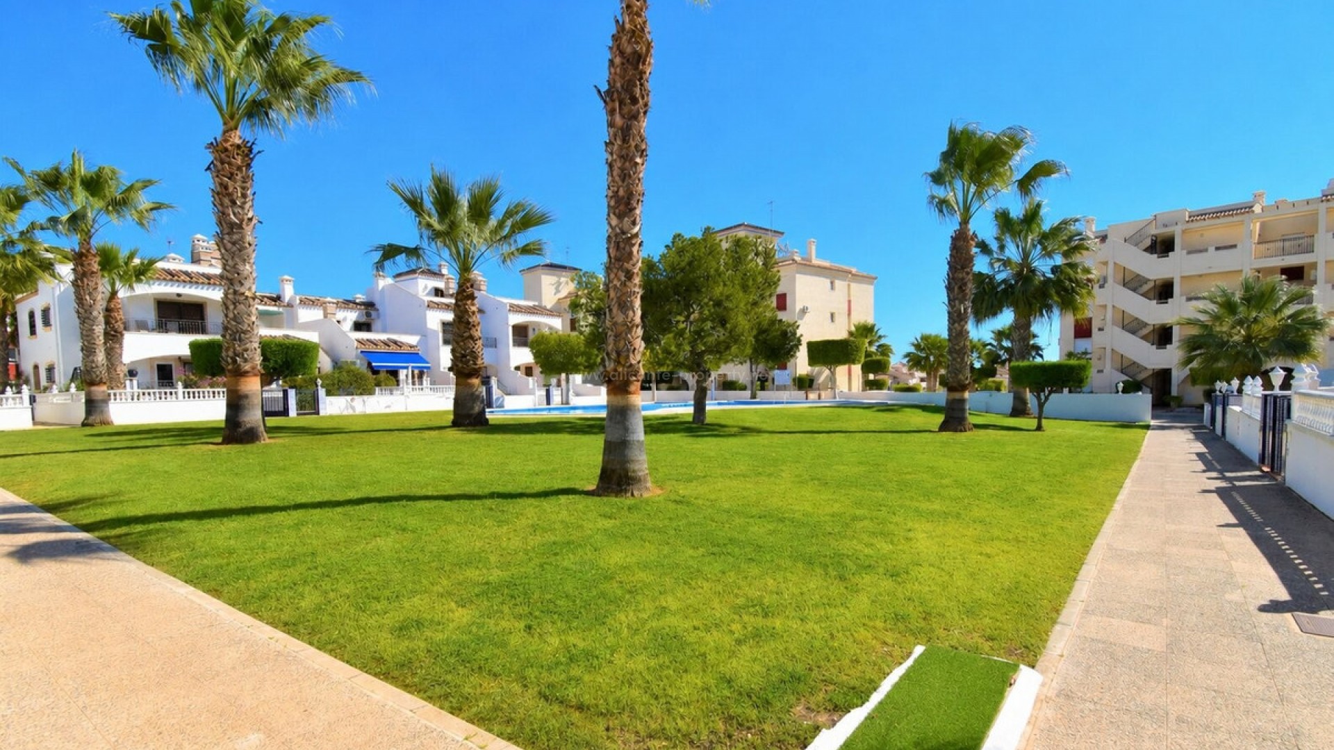 Apartment / flat in Playa Flamenca