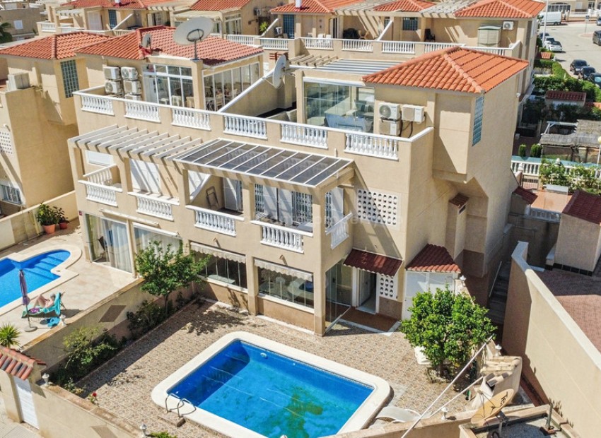 Apartment / flat in Playa Flamenca
